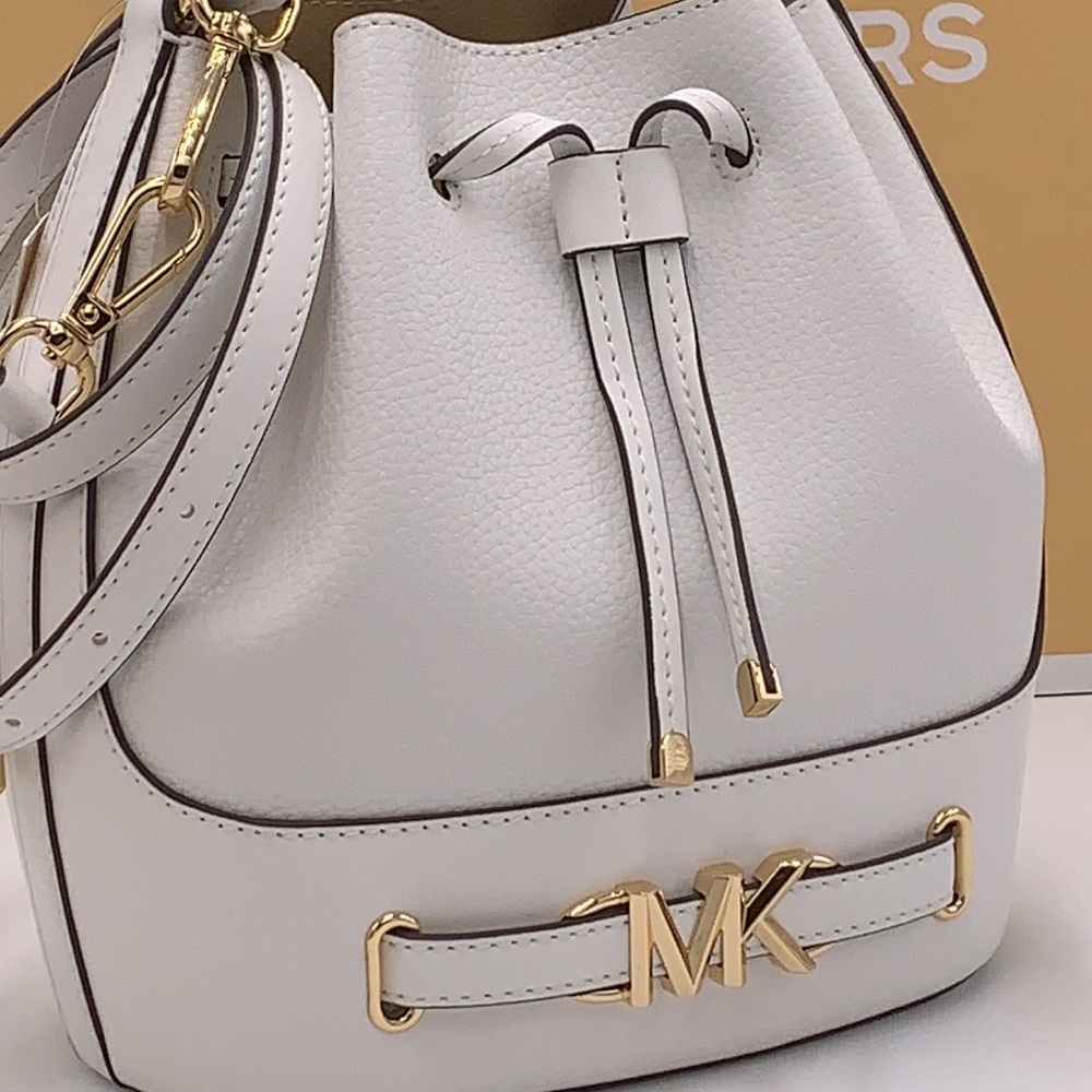 MICHAEL KORS  Reed Medium Pebbled Leather Bucket Bag Optic White NWT - Picture 15 of 16